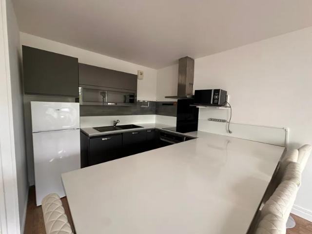 Location Appartement Place d'Alessandria, Argenteuil