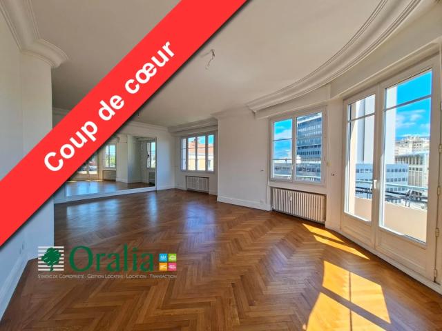 Location Appartement Place d'Apvril, Grenoble
