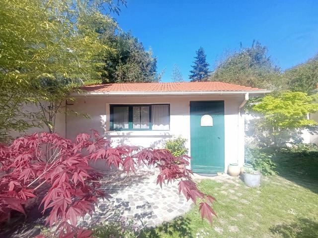 Location Appartement Place d'Armes, St. Maur des Fossés