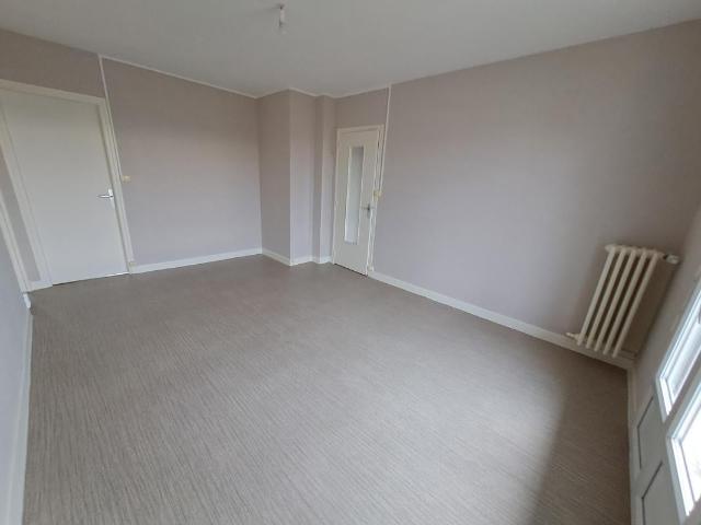 Location Appartement Place d'Armes, Vitry le François