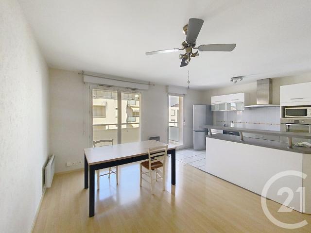 Location Appartement Place de Jaude, Clermont Ferrand