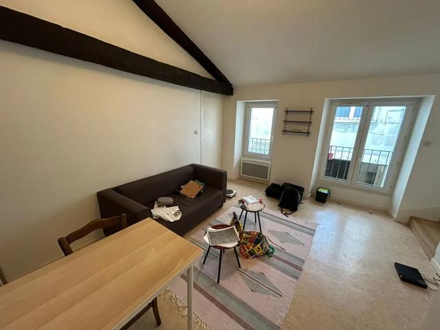 Location Appartement Place de la Liberté, Poitiers