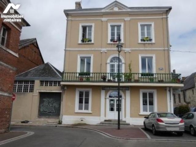 Location Appartement Place de la Mairie, Marolles