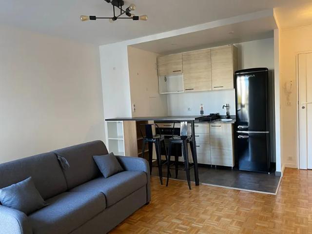 Location Appartement Place de la Nation, Paris
