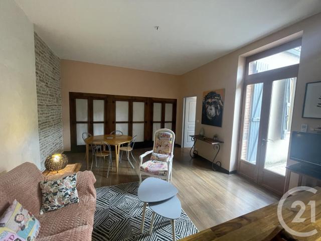 Location Appartement Place de la Résistance, Albi