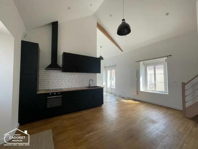 Location Appartement Place de l'Église, Chauvé