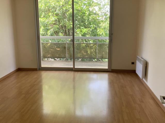Location Appartement Place de l'Étape, Orléans