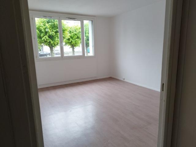 Location Appartement Place de Montreal, Troyes