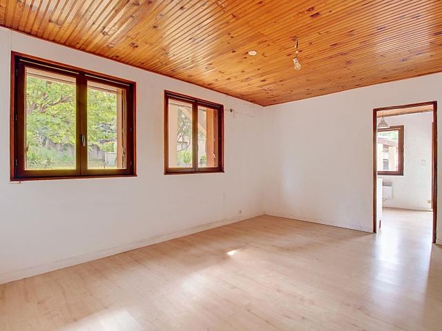 Location Appartement Place de Provence, Vitrolles