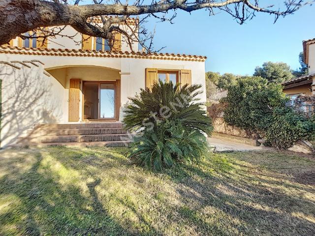 Location Appartement Place de Provence, Vitrolles