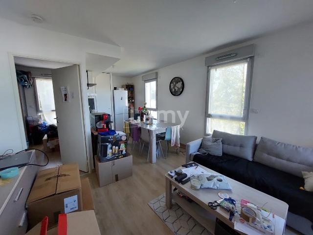 Location Appartement Place des Condamines, Anse
