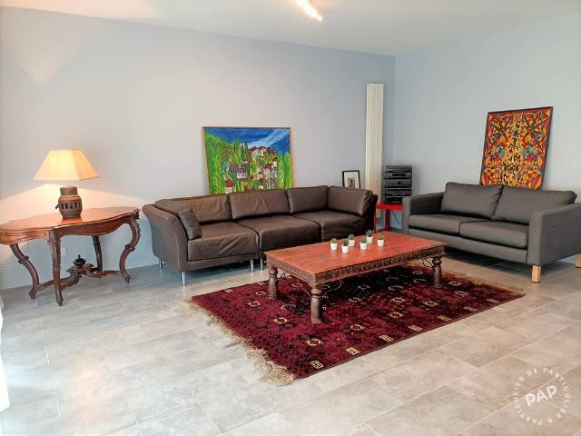 Location Appartement Place des Onze Arpents, Villejuif