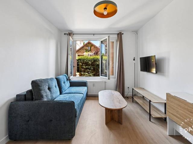 Location Appartement Place des Onze Arpents, Villejuif