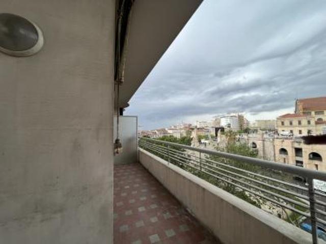 location appartement place des marseillaises 3 pièces 97 m2 bouches du rhone 13001 1200 €