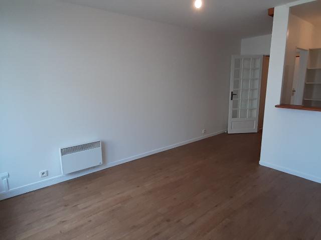 Location Appartement Place Drouet d'Erlon, Reims