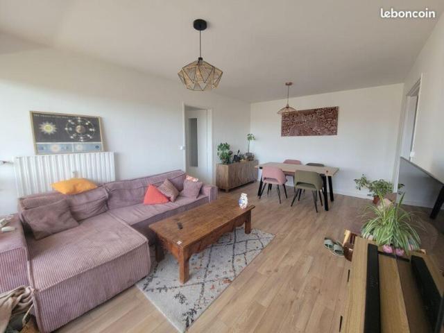 Location Appartement Place Drouet d'Erlon, Reims
