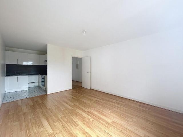 Location Appartement Place Drouet d'Erlon, Reims