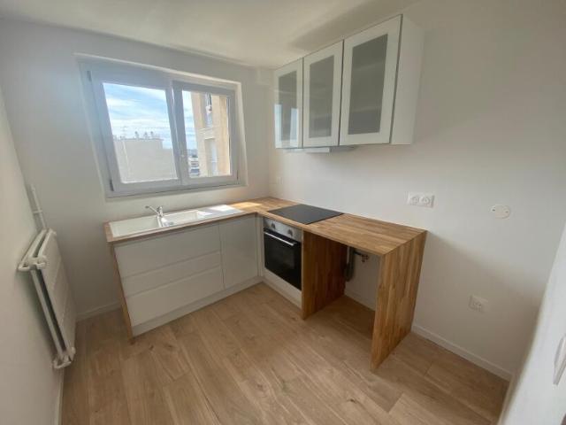 Location Appartement Place Drouet d'Erlon, Reims