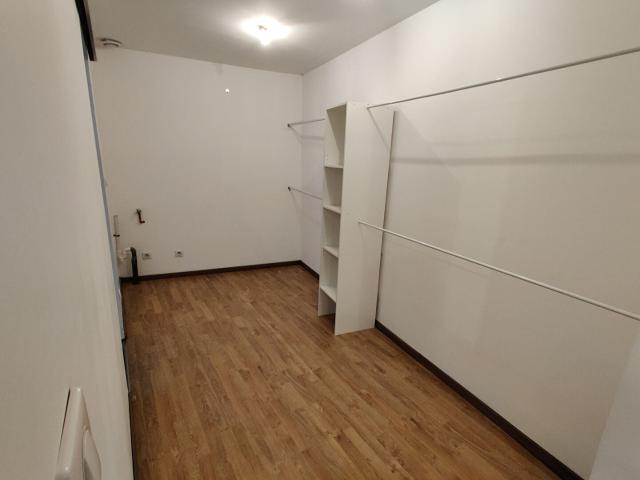 Location Appartement Place du 8 Mai 1945, Romagne
