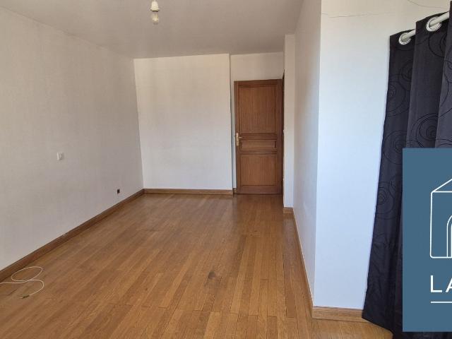 Location Appartement Place du 23 Août 1944, Bourgoin Jallieu