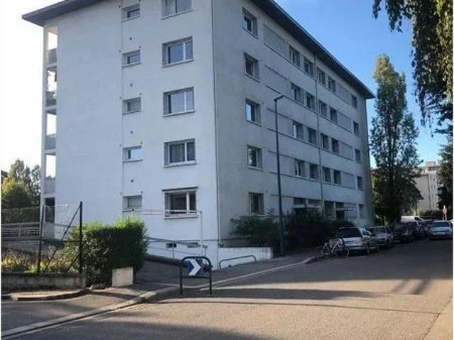Location Appartement Place du Château, Annecy