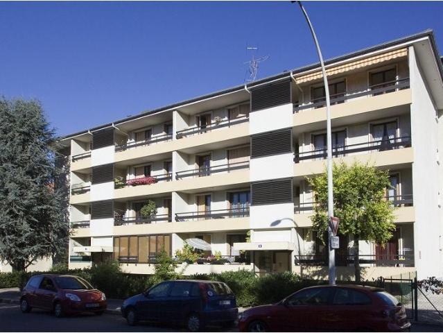 Location Appartement Place du Château, Annecy