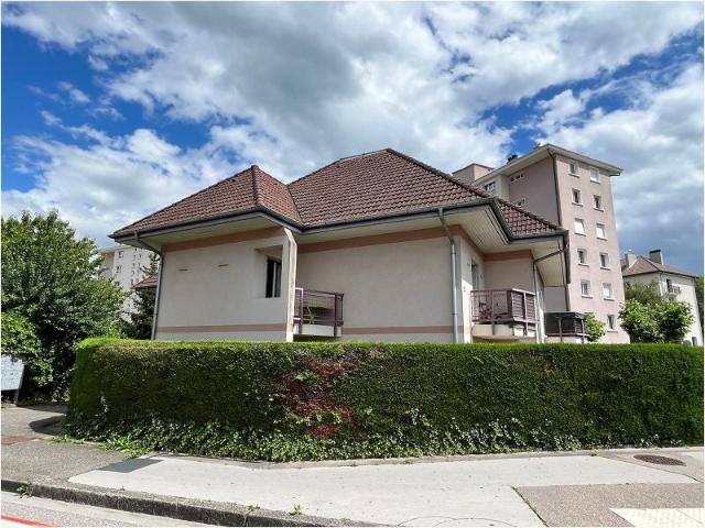 Location Appartement Place du Château, Annecy