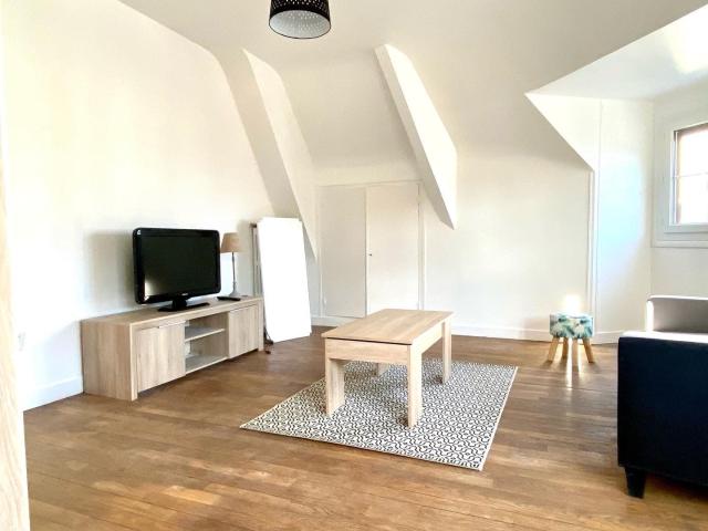 Location Appartement Place du Châtelet, Orléans