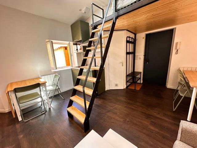Location Appartement Place du Change, Lyon