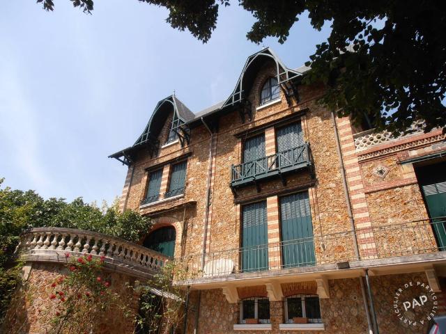 Location Appartement Place du Commandant Roussel, Meulan en Yvelines