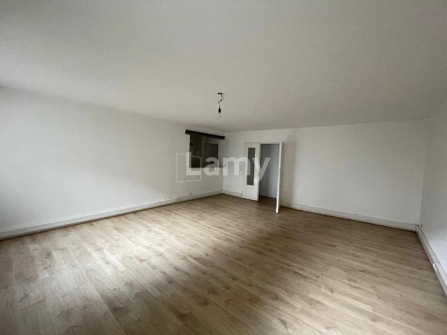 Location Appartement Place du Concert, Lille