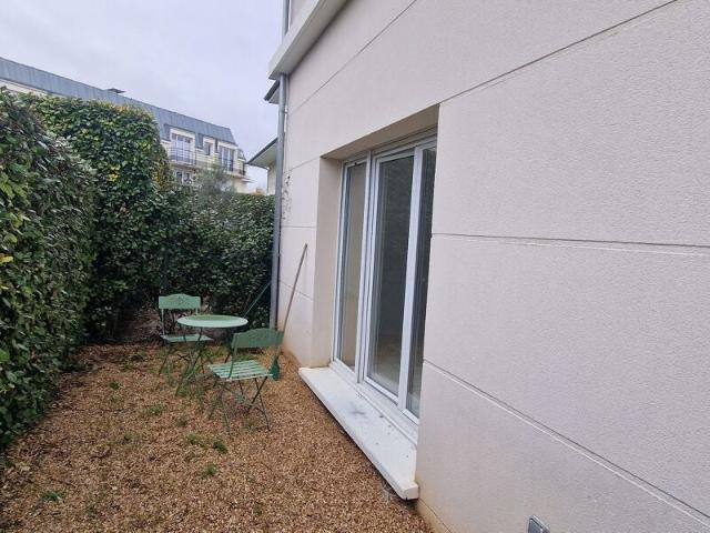 Location Appartement Place du Général de Gaulle, Verneuil sur Seine