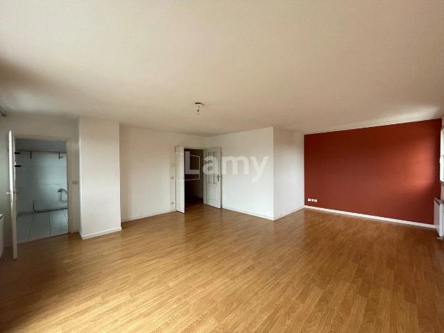 Location Appartement Place du Général De Gaulle, Saint André lez Lille