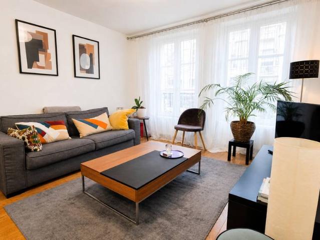 Location Appartement Place du Général Kœnig, Paris