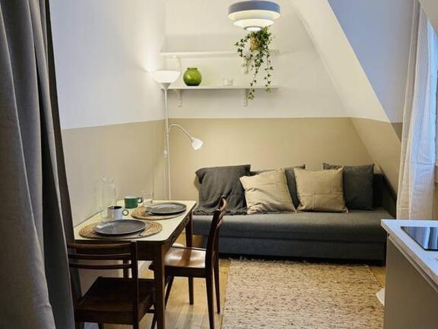Location Appartement Place du Maréchal de Lattre de Tassigny, Paris