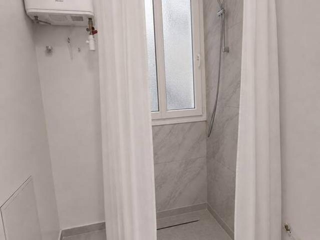 Location Appartement Place du Maréchal de Lattre de Tassigny, Paris