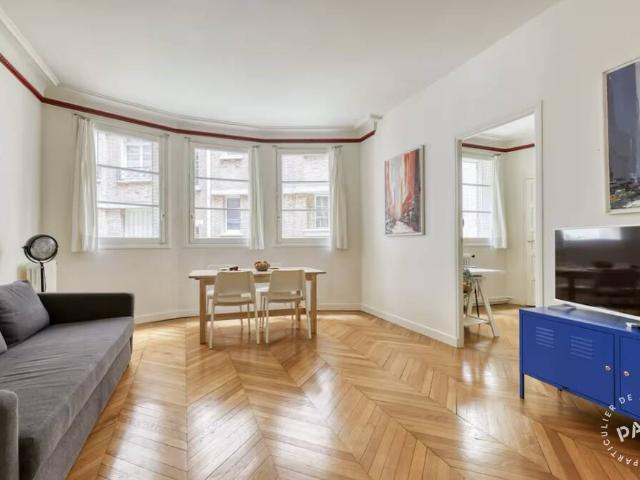 Location Appartement Place du Maréchal de Lattre de Tassigny, Paris