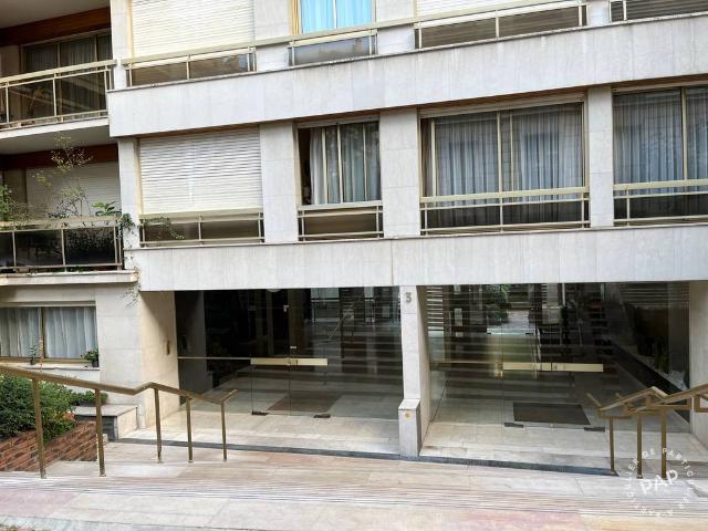 Location Appartement Place du Maréchal de Lattre de Tassigny, Paris