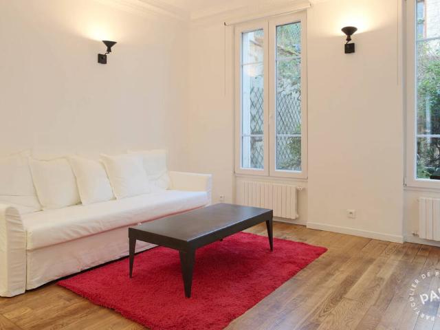 Location Appartement Place du Maréchal de Lattre de Tassigny, Paris