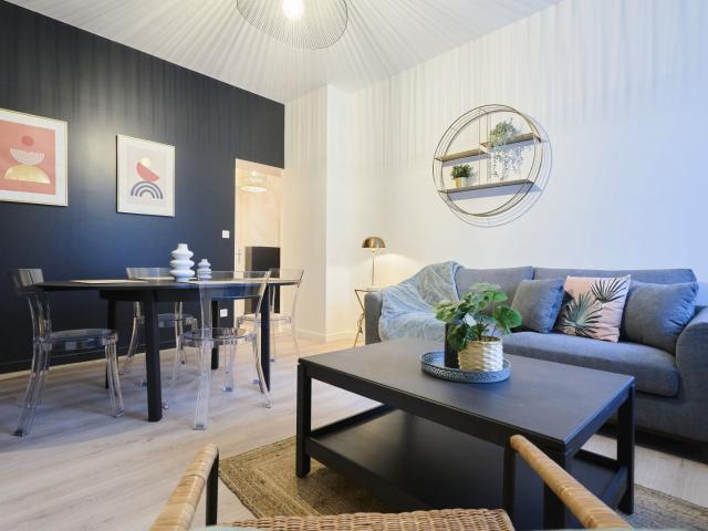 Location Appartement Place du Maréchal Leclerc, Lille