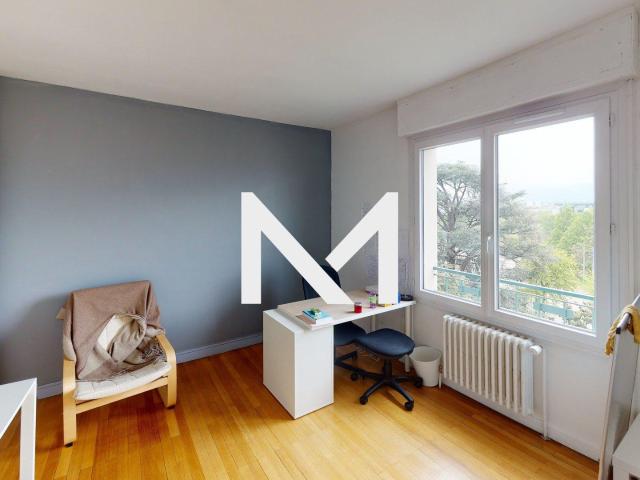 Location Appartement Place du Saint Eynard, Grenoble