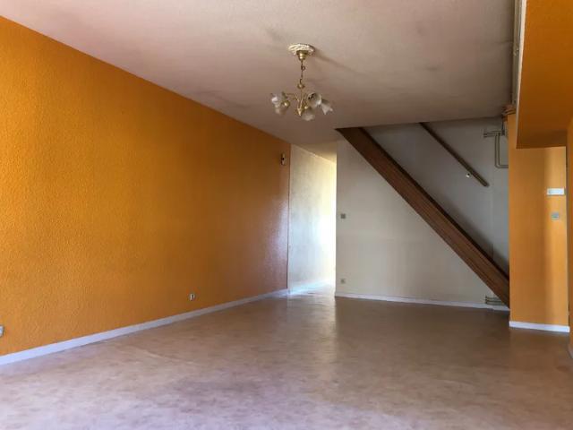 Location Appartement Place Fixary, Liffol le Grand