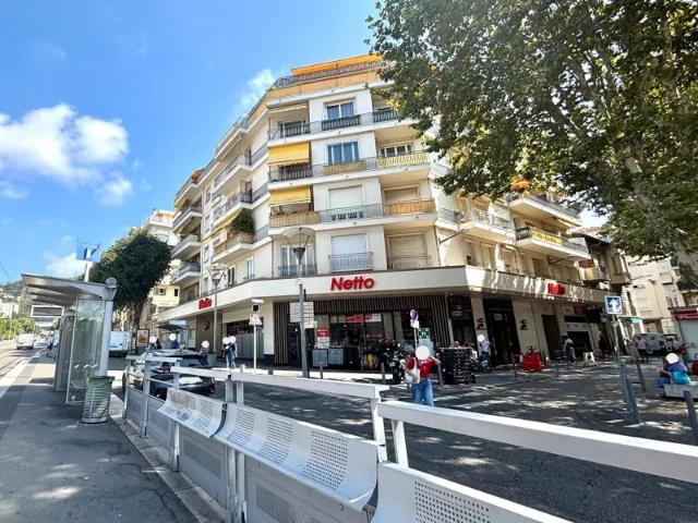 Location Appartement Place Fontaine du Temple, Nice