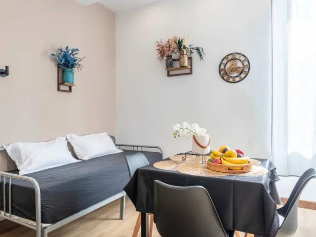Location Appartement Place Francis Chirat, Marseille