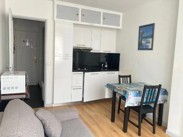 Location Appartement Place Georges Clemenceau, Biarritz