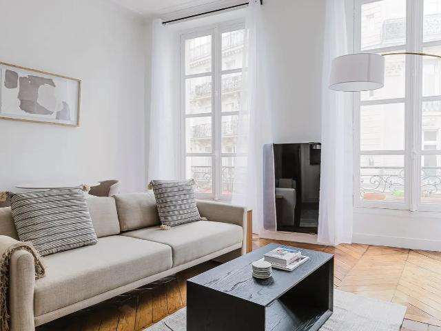 Location Appartement Place Henri Mondor, Paris