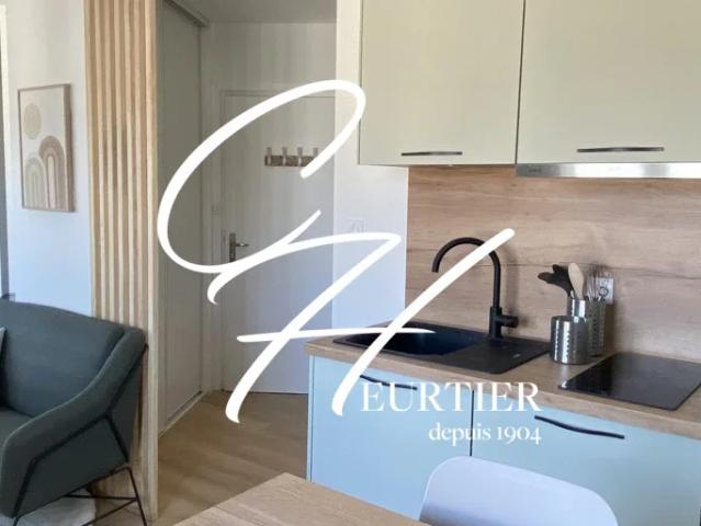 Location Appartement Place Jacqueline Marval, Grenoble