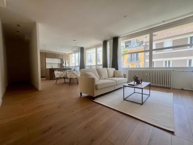 Location Appartement Place Jean Jaurès, Tarbes