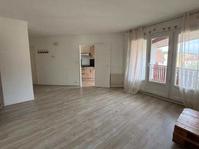 Location Appartement Place Jean Jaurès, Mont de Marsan