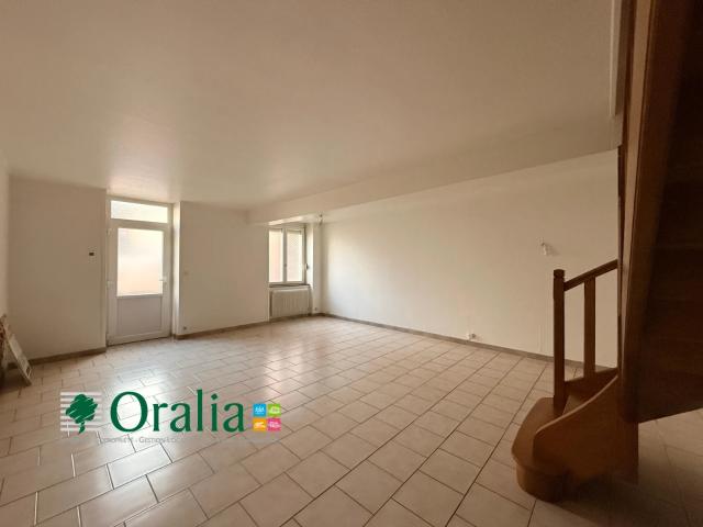 Location Appartement Place Jules Ferry, Tarare